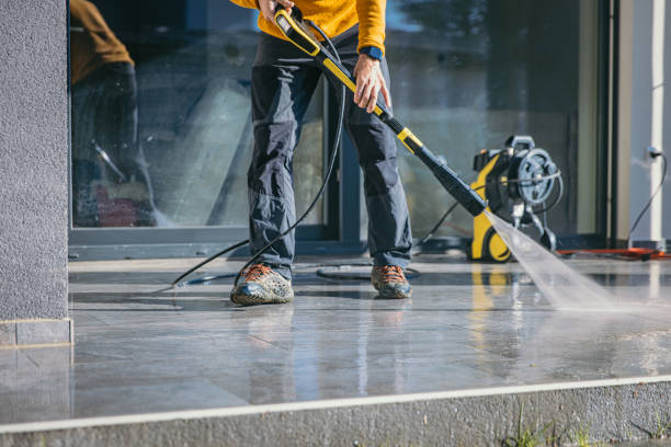 Best Sidewalk and Walkway Cleaning  in Aloha, OR